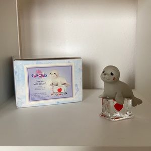 Precious Moments “Rare* Seal-Ed With A Kiss”